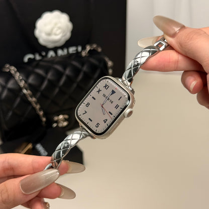 Timeless Quilted Apple Watch Bracelet