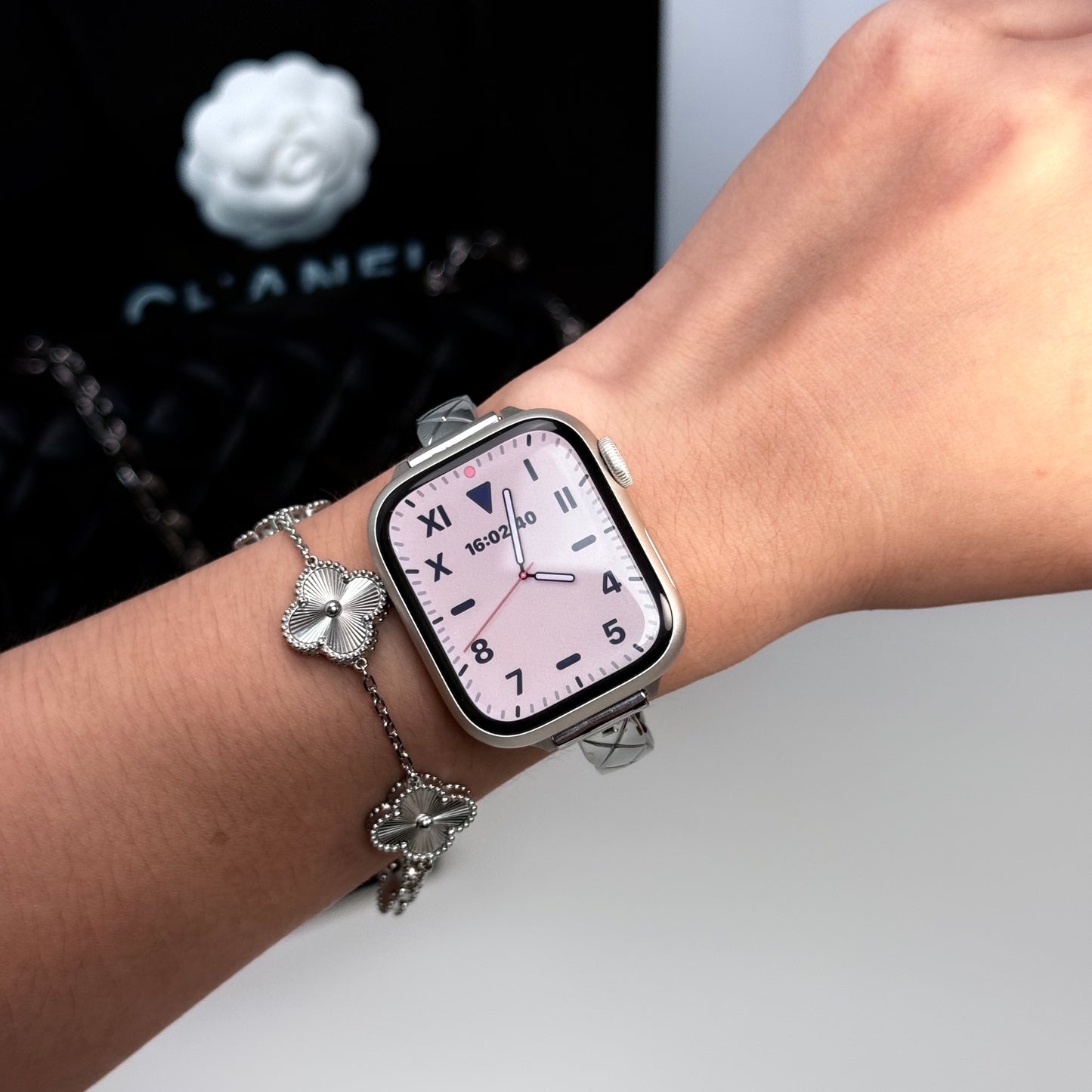 Timeless Quilted Apple Watch Bracelet