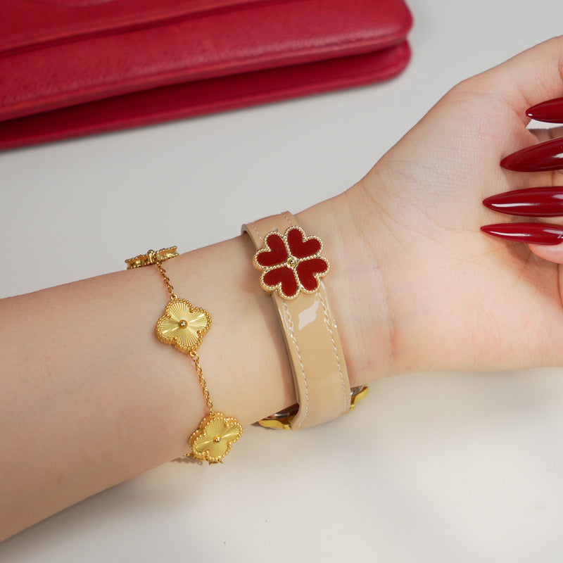 Lucky Clover Magnetic Leather Watch Band for Apple Watch